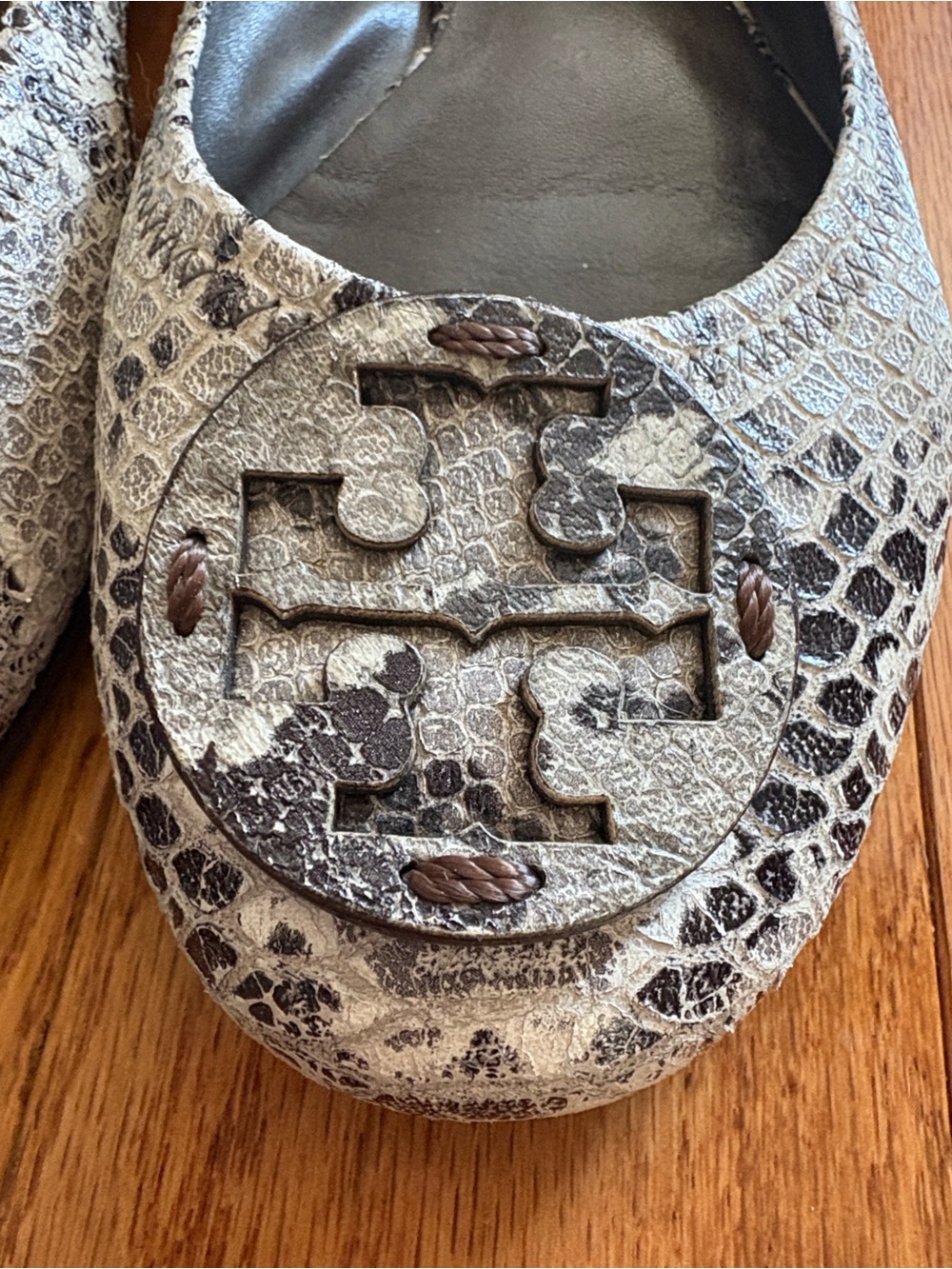 Tory Burch snakeskin ballet flats - Picture 4 of 12